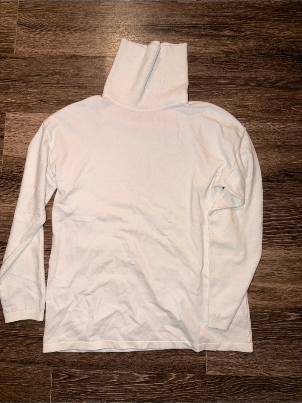 Women's White Turtleneck Sweater - Classic Lightweight Knit